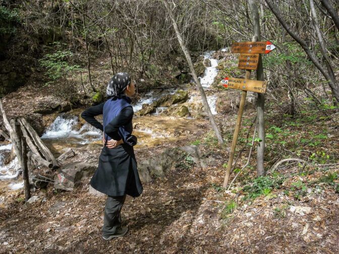 Von Andrian zur Burg Festenstein dun weiter nach Gaid (im Hintergrund der Gaider Bach)