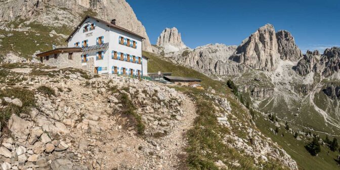 Die Rotwandhütte (Rifugio Roda di Vael)