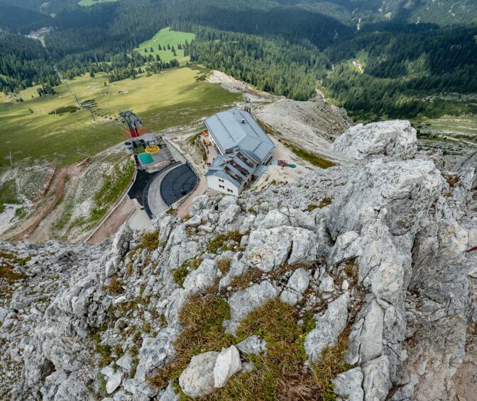 Unter uns die Kölner Hütte