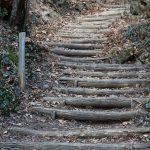 Wandern im Frühlingstal in Südtirols Süden