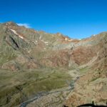 Vielfarbige Felslandschaft rund um die Grohmannhütte