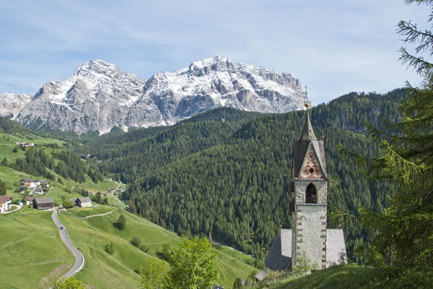 Gadertal St Barbara Kirche 01