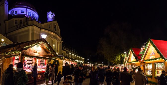 Weihnachtsmarkt Kurhaus Meran