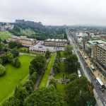 Blick auf die Princes Street Edinburgh vom Scott Monument