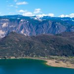 Kalterer See im Süden Südtirols