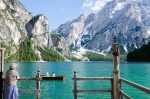 Auf dem Pragser Wildsee kann man herrlich rudern und den mächtigen Dolomitengipfel Seekofel bewundern.