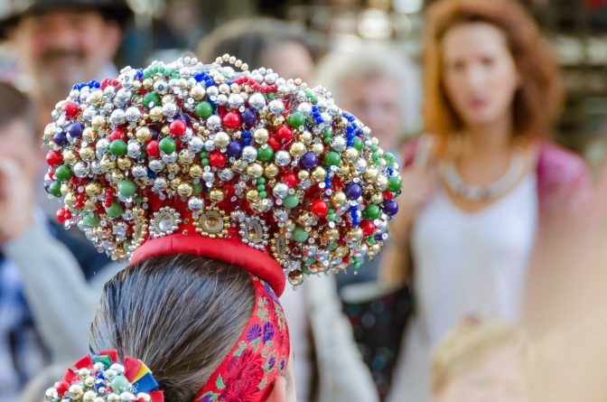 Kopfschmuck Trachten Traubenfest Meran