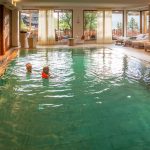 Schwimmbad im Hotel Waltershof in St. Nokolaus im Ultental