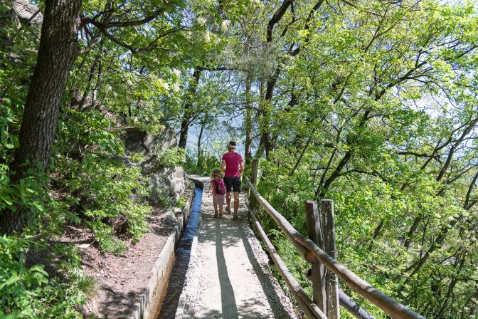 wandern am Algunder Waalweg