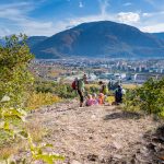 Blick auf das herbstliche Bozen vom Moritzinger Berg