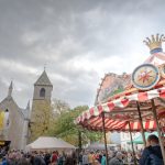 Ringelspiel auf dem Martinimarkt in Kurtinig