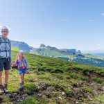 Anni und Anna mit Roßzähne und Schlern im Hintergrund