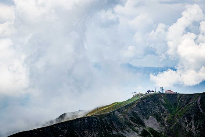 Die Plosehütte und der Plosekamm