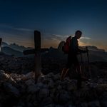 Goldene Stunde Hexenstein Kreuze Kriegsschauplatz Sonnenstrahlen Sonnenuntergang wandern