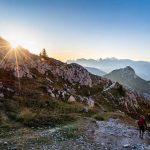 Goldene Stunde Sonnenstrahlen Valparolapass