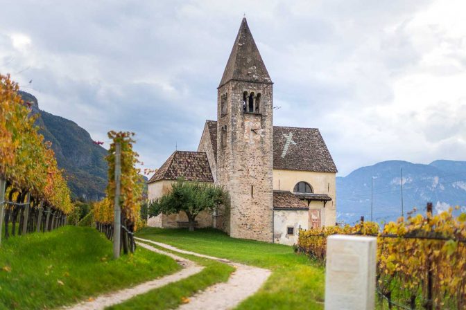 Kirche zum Hl. Erzengel Michael