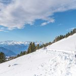 Wandern im Schnee auf dem Jochgrimm