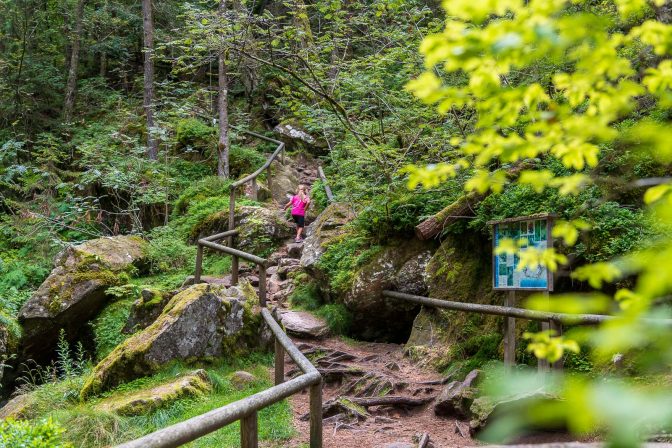 Eppan Eislöcher - eine Zauberwelt in Grün