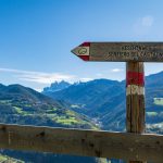 Geislerspitzen, Keschtnweg, Wegweiser