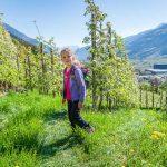 Anna, Apfelblüte, wandern