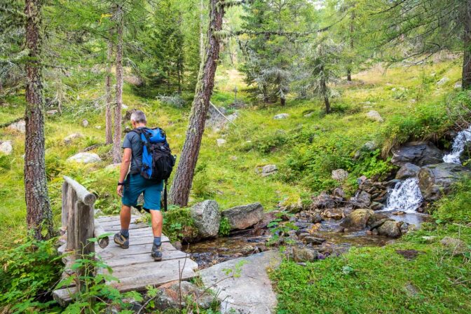 Entlang des Gruipbaches hinauf zum geplanten Wanderweg