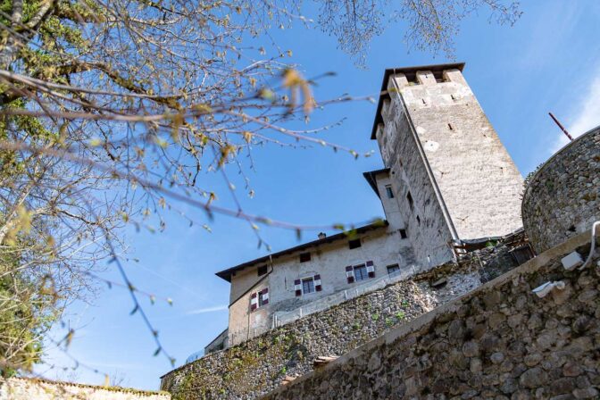 Der Turm von Castel Cles