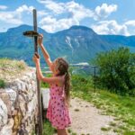 Kind, Kurtatsch, Themenweg, Weinlehrpfad Kurtatsch, bambina, bambino, child, kid, youngster