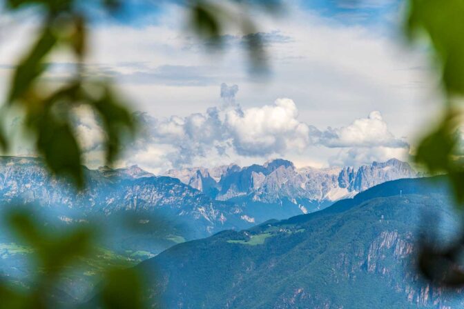 Die Rosengartengruppe mit Kesselkogel, Vajolettürmen und König Laurin Wand und Rosengarten Spitze.