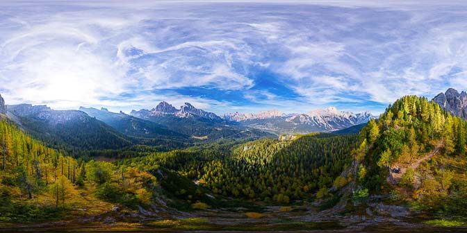 Blick auf Cortina und die Ampezzaner Dolomiten