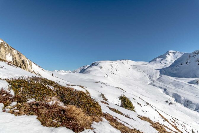 Blick auf das Missensteiner Joch und Kesselberg