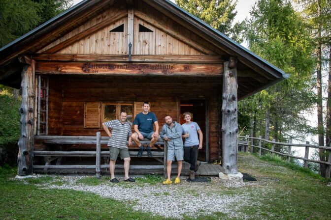 Sommerfrischler auf der Schweigglhütte