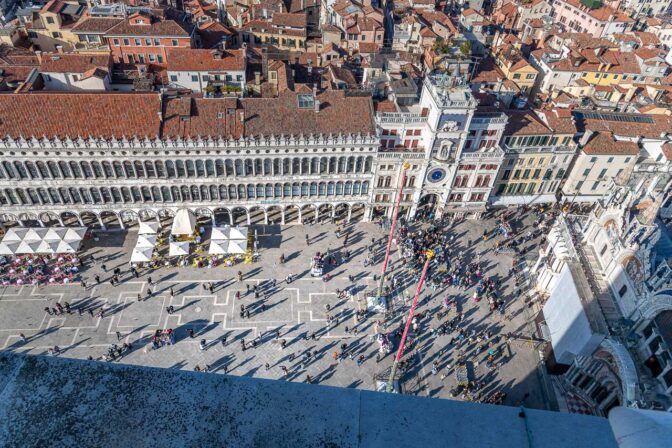 Ausblick vom Markusturm auf den Markusplatz