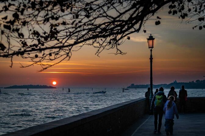 Sonnenuntergang in der Lagune von Venedig